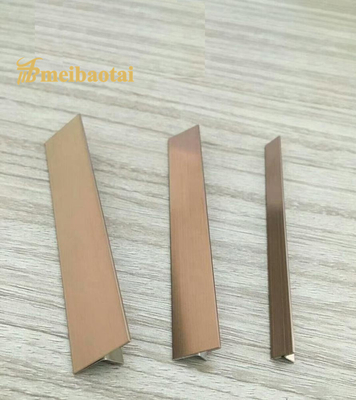 V Grooved External Stainless Steel Tile Trim T6 X 2048mm Size Golden Coated