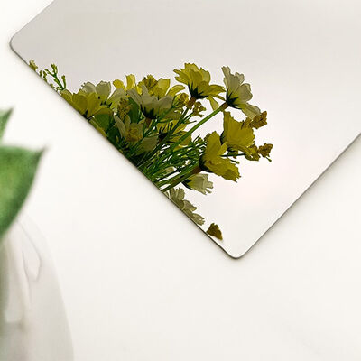 304 আয়না ফিনিশ ডেকোরেটিভ স্টেইনলেস স্টিল শীট চার ফুট