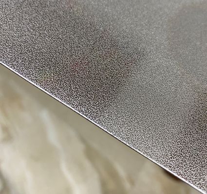 ভালো দাম SS304 4*8ft 0.65mm স্টেইনলেস স্টিল এমবসড শীট ডেকোরেশন প্লেট অনলাইন