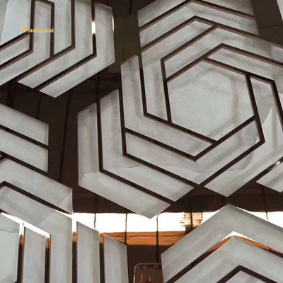 ভালো দাম 304 পিভিডি রঙের আয়না ফিনিস স্টেইনলেস স্টীল রুম বিভাজক কল প্রান্ত প্রসাধন জন্য অনলাইন