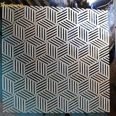 ভালো দাম বিলাসবহুল 3D প্যাটার্ন এচড স্টিল প্লেট চার ফুট 0.65 মিমি পুরু অনলাইন