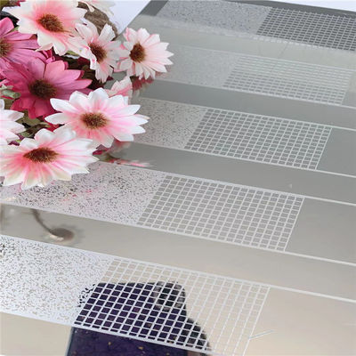 304 স্টেইনলেস স্টীল খোদাই করা শীট আয়না সমাপ্তি এবং 1219x3048mm আকারের সাথে আলংকারিক অ্যাপ্লিকেশনের জন্য