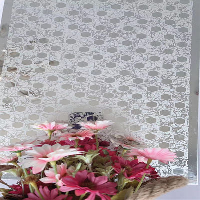 ভালো দাম সুপার মিরর সিলভার এচড 304 স্টেইনলেস মেটাল শীট 0.95MM Thk অনলাইন