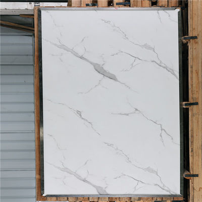 ভালো দাম অনুকরণ কাঠ শস্য সাদা রঙ স্টেইনলেস স্তরিত শীট প্রাচীর প্রান্ত সাজাইয়া অনলাইন